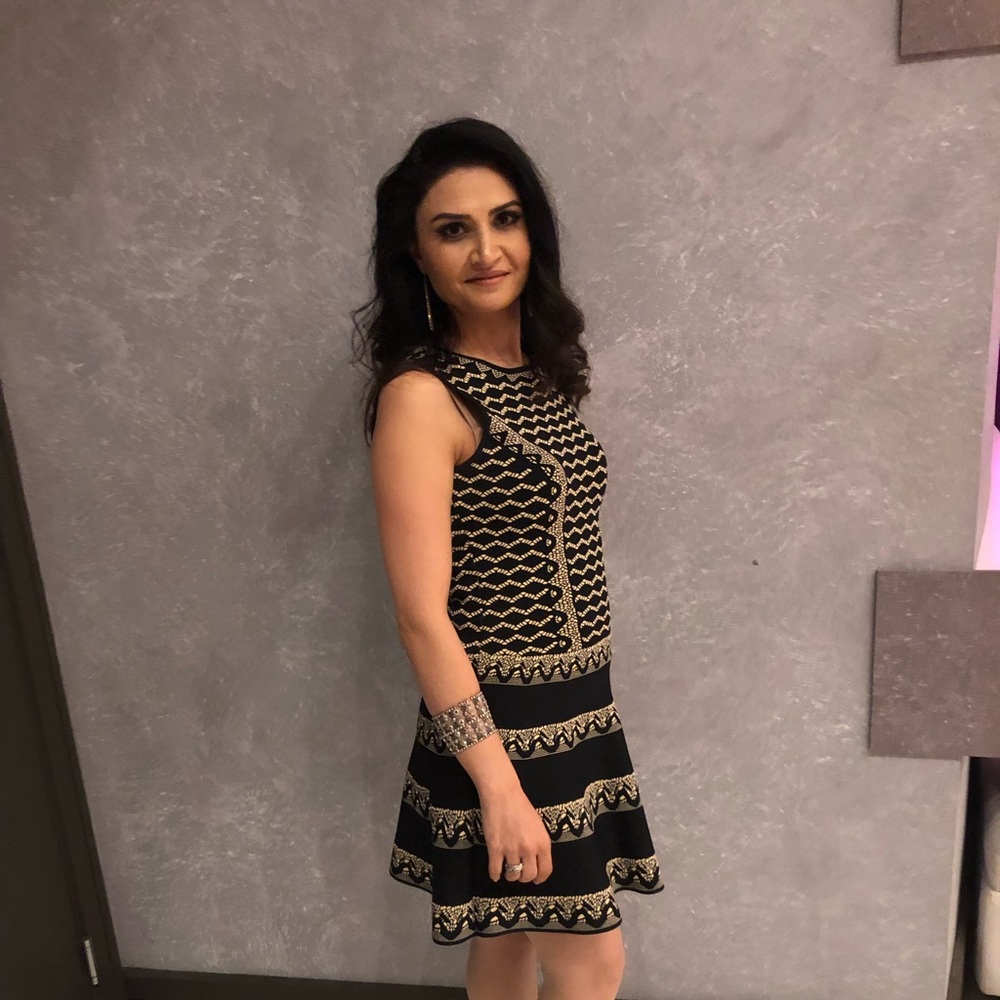 Meet your Posher, Alina